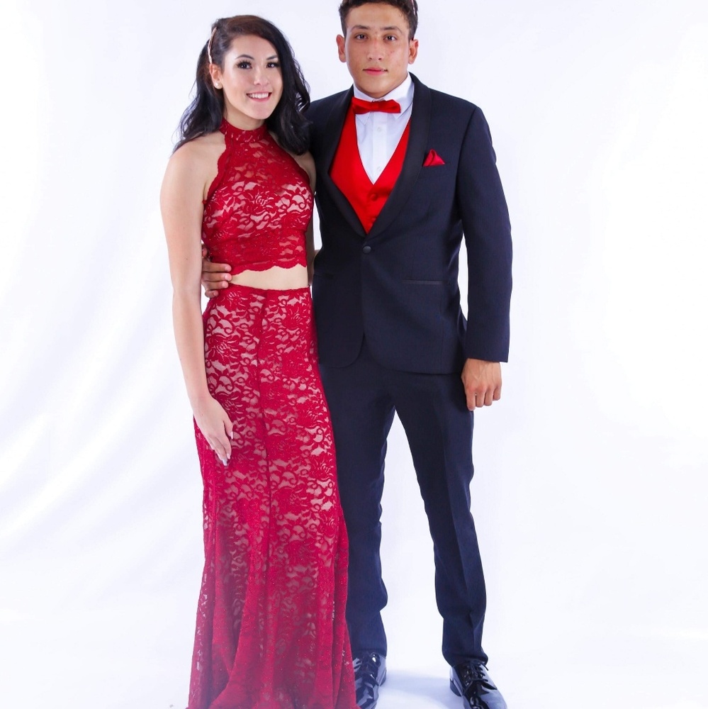 Sequence Heart prom dress